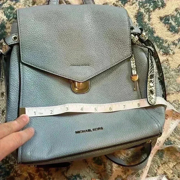 Michael’s Kors blue backpack - Picture 6 of 8